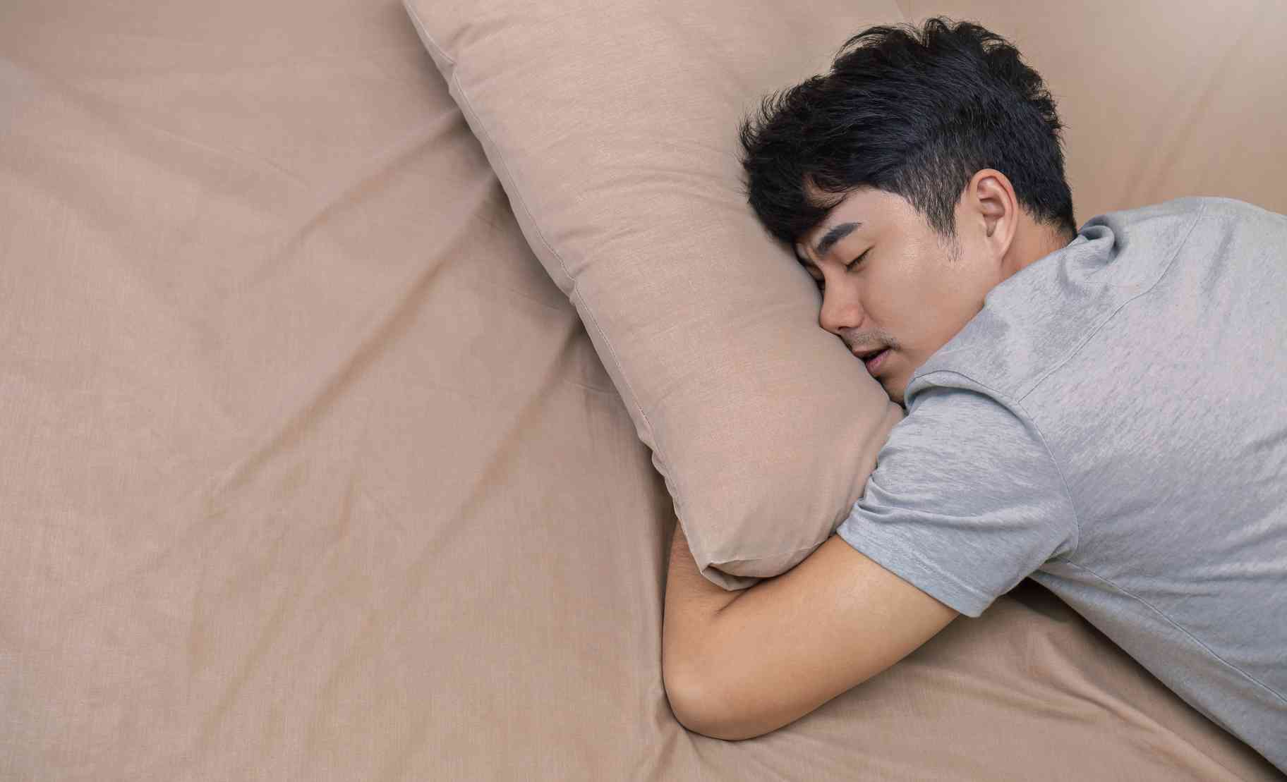 นอนกรน-นอนกัดฟัน